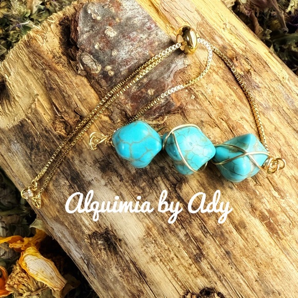 Alquimia Jewelry - Gold chunky turquoise bracelet